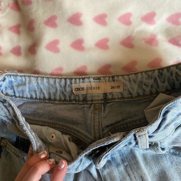 ASOS Recycled Mom Jean in Light Wash - Picture 4 of 5